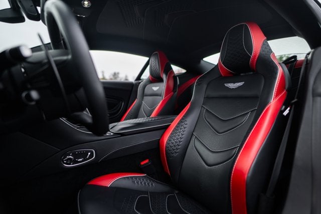 2023 Aston Martin DBS Superleggera