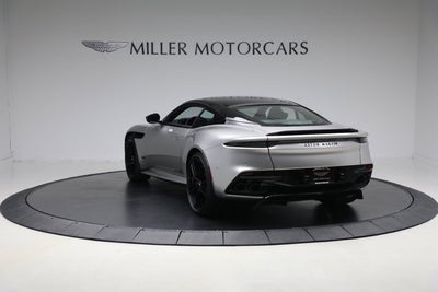 2023 Aston Martin DBS Superleggera