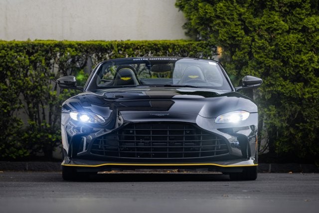 2023 Aston Martin Vantage V12