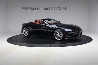 2021 Aston Martin Vantage Base
