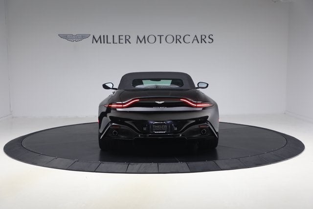 2021 Aston Martin Vantage Base