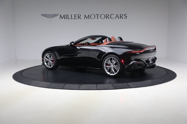 2021 Aston Martin Vantage Base