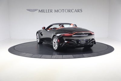 2021 Aston Martin Vantage Base
