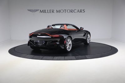 2021 Aston Martin Vantage Base
