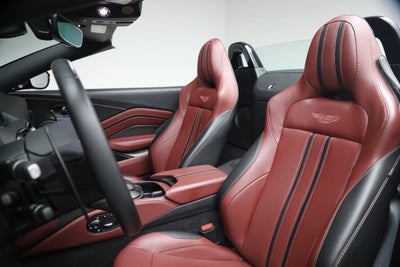 2021 Aston Martin Vantage Base