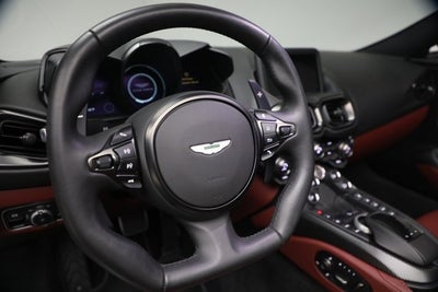 2021 Aston Martin Vantage Base