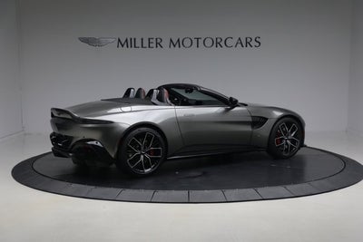 2021 Aston Martin Vantage Base