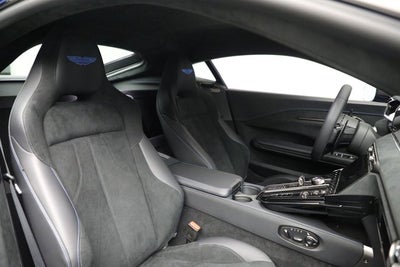 2025 Aston Martin Vantage Base