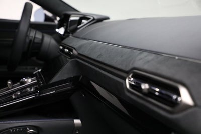 2025 Aston Martin Vantage Base