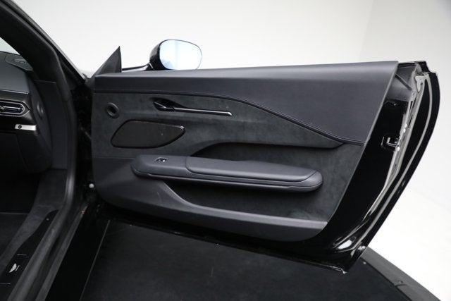 2025 Aston Martin Vantage Base