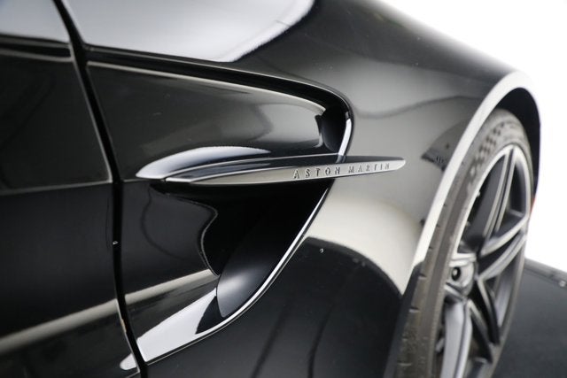 2025 Aston Martin Vantage Base