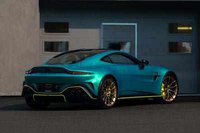 2025 Aston Martin Vantage Base