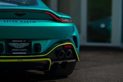 2025 Aston Martin Vantage Base