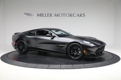 2025 Aston Martin Vanquish Base