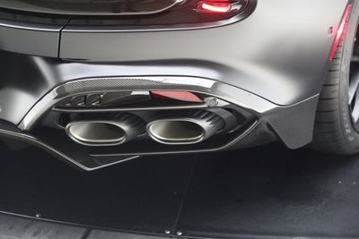 2025 Aston Martin Vanquish Base