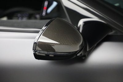 2025 Aston Martin Vanquish Base