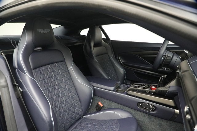 2025 Aston Martin Vanquish Base