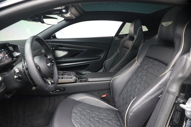 2025 Aston Martin Vanquish Base