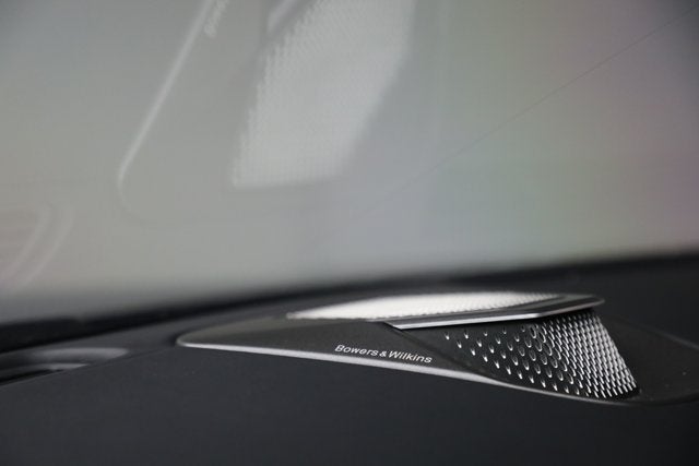 2025 Aston Martin Vanquish Base