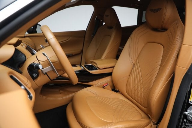 2021 Aston Martin DBX Base