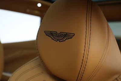 2021 Aston Martin DBX Base