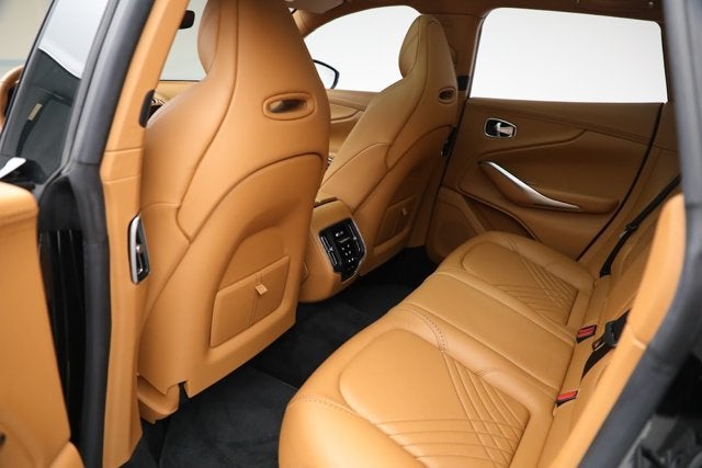 2021 Aston Martin DBX Base