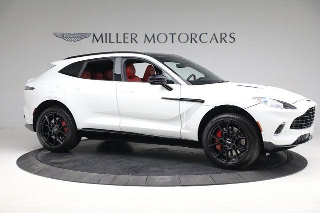 2021 Aston Martin DBX Base