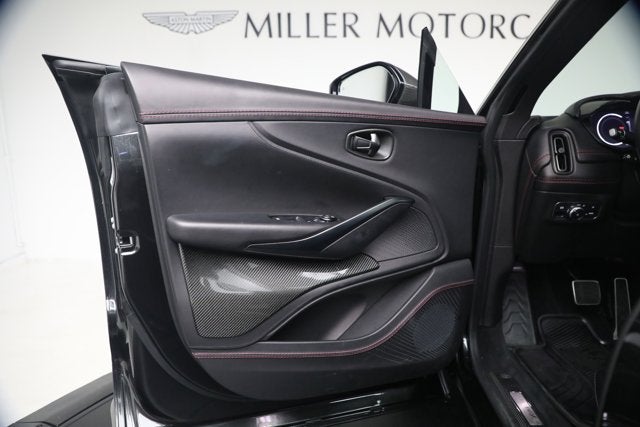 2022 Aston Martin DBX Base