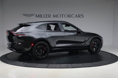 2022 Aston Martin DBX Base