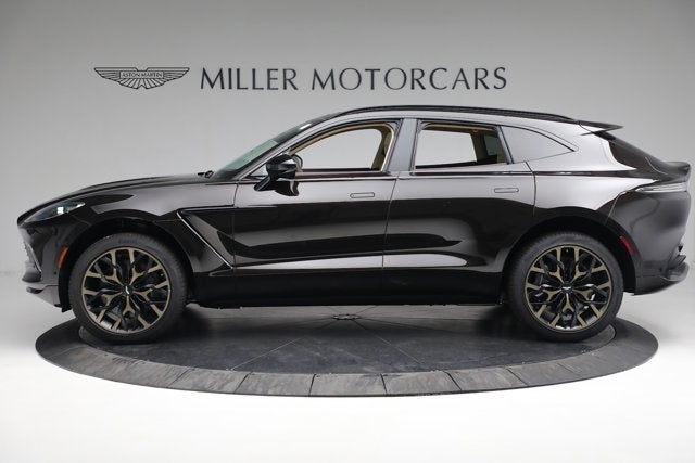 2022 Aston Martin DBX Base