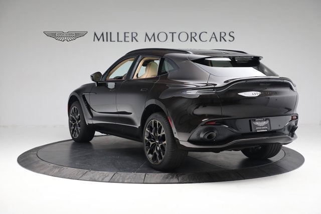 2022 Aston Martin DBX Base