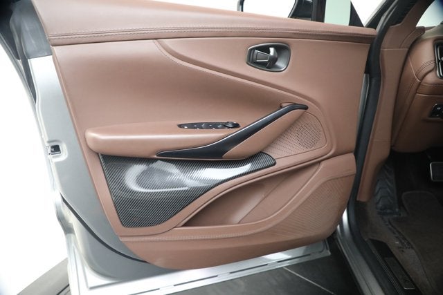 2023 Aston Martin DBX 707