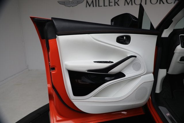 2024 Aston Martin DBX 707