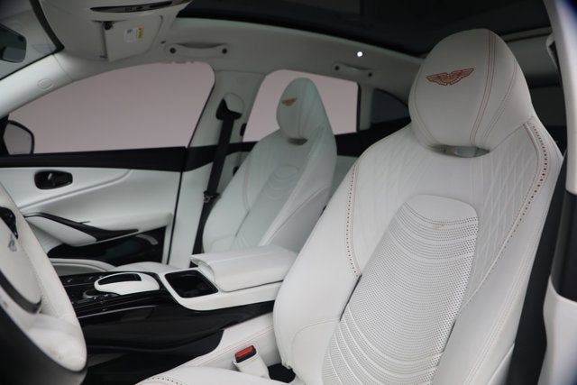 2024 Aston Martin DBX 707
