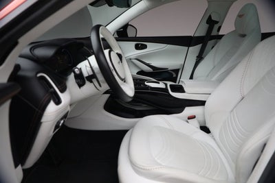 2024 Aston Martin DBX 707