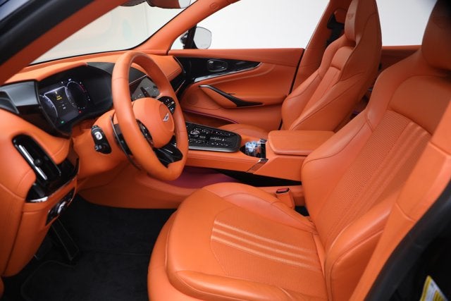 2025 Aston Martin DBX 707