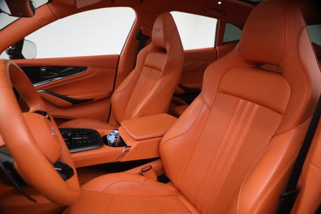 2025 Aston Martin DBX 707