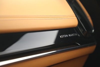 2025 Aston Martin DBX 707