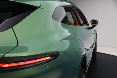 2025 Aston Martin DBX 707