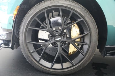 2025 Aston Martin DBX 707