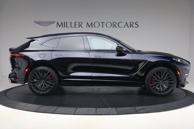 2025 Aston Martin DBX 707