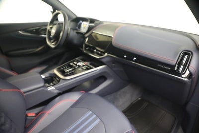 2025 Aston Martin DBX 707