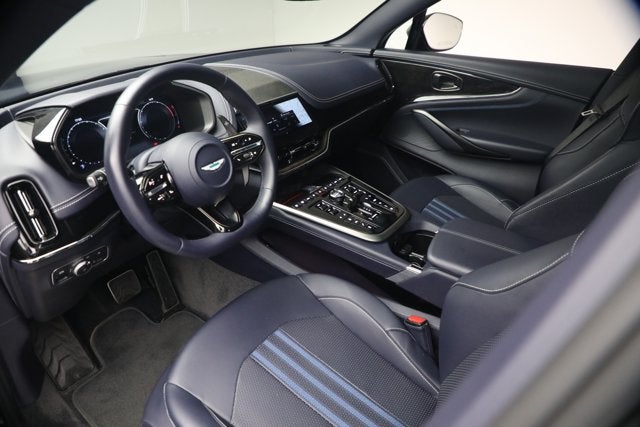 2025 Aston Martin DBX 707