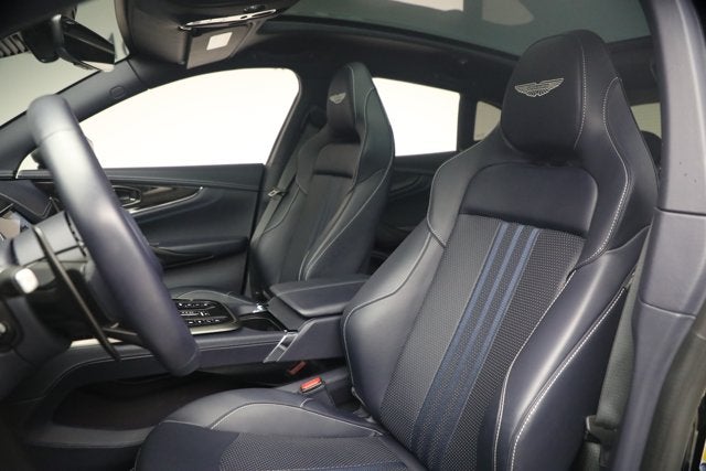 2025 Aston Martin DBX 707