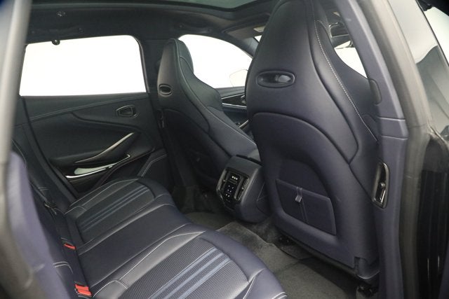 2025 Aston Martin DBX 707