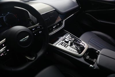 2025 Aston Martin DBX 707