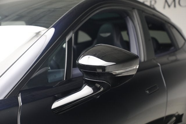 2025 Aston Martin DBX 707
