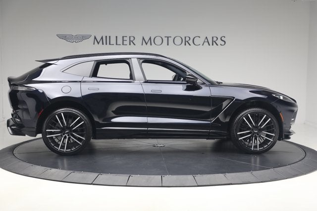 2025 Aston Martin DBX 707