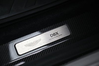 2025 Aston Martin DBX 707