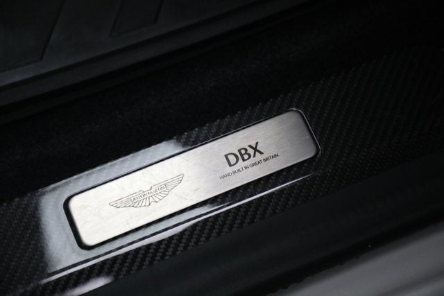 2025 Aston Martin DBX 707